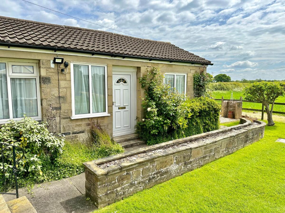 The Cottage York Luaran gambar